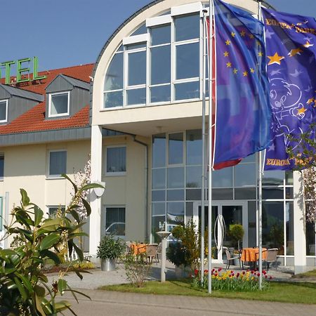 Hotel Sunparc - Shuttle Zum Europa-Park Rust 4Km & Rulantica 2Km Ringsheim Zewnętrze zdjęcie