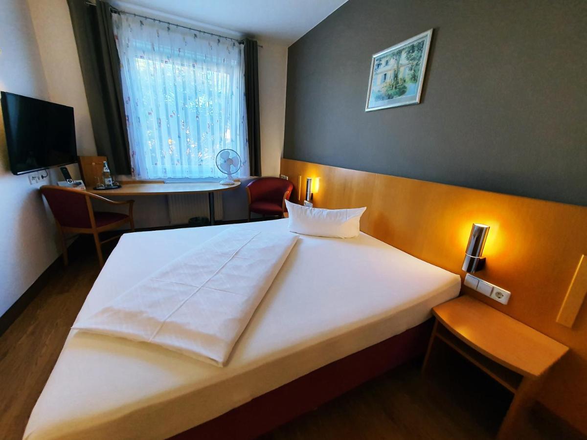 Hotel Sunparc - Shuttle Zum Europa-Park Rust 4Km & Rulantica 2Km Ringsheim Zewnętrze zdjęcie