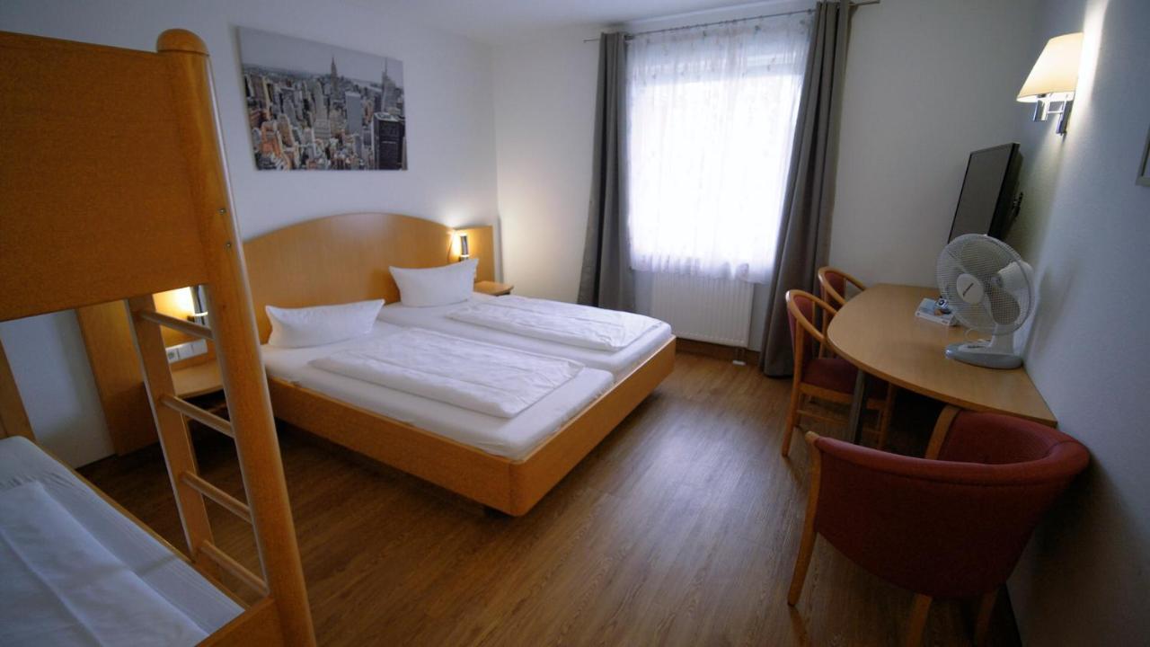 Hotel Sunparc - Shuttle Zum Europa-Park Rust 4Km & Rulantica 2Km Ringsheim Zewnętrze zdjęcie