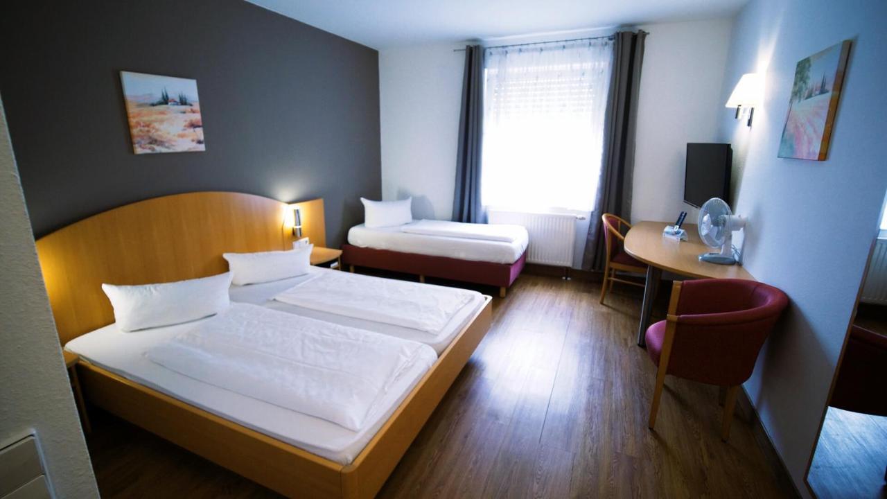 Hotel Sunparc - Shuttle Zum Europa-Park Rust 4Km & Rulantica 2Km Ringsheim Zewnętrze zdjęcie