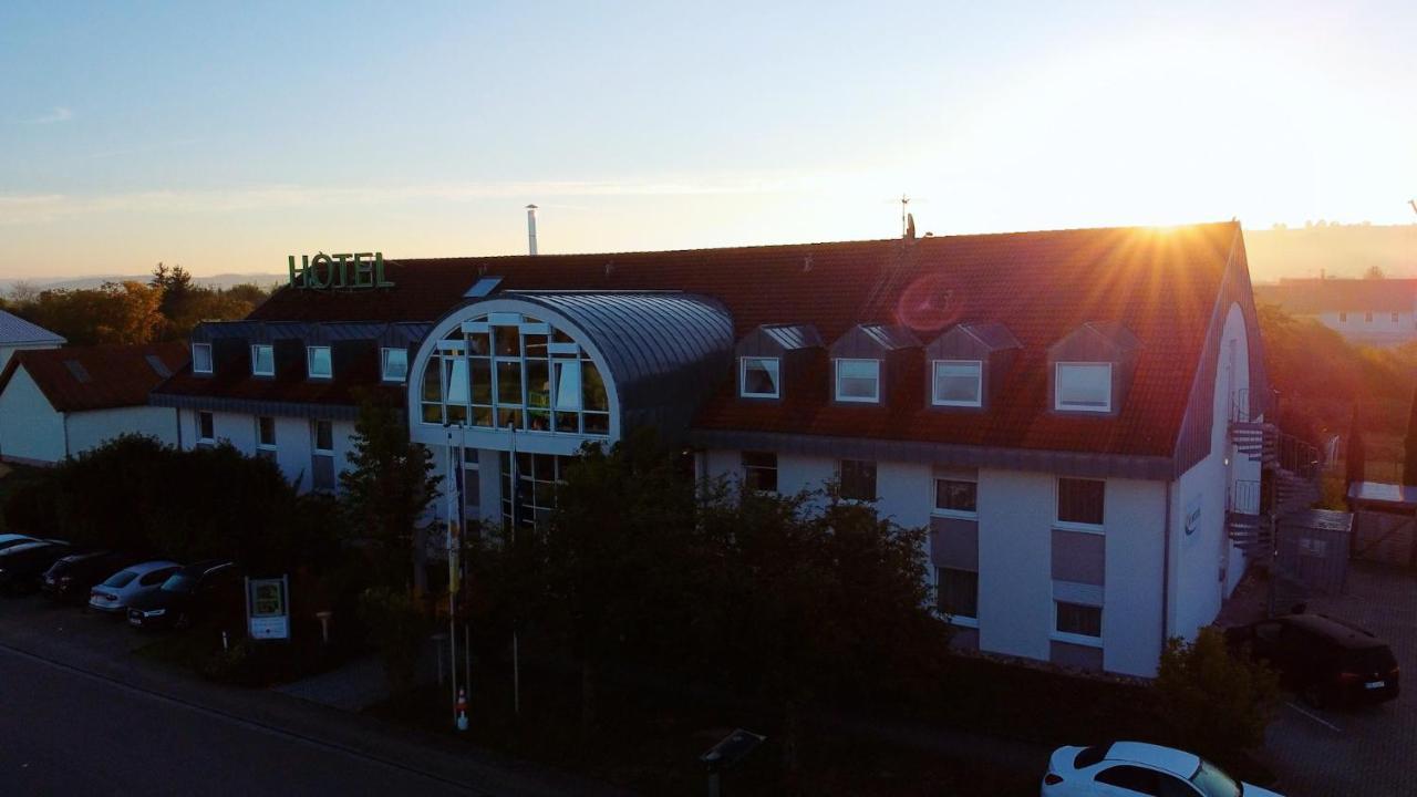 Hotel Sunparc - Shuttle Zum Europa-Park Rust 4Km & Rulantica 2Km Ringsheim Zewnętrze zdjęcie